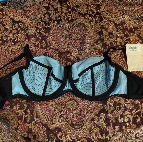 What Katie Did Isabella demi whirlpool bra - Picture 5 of 5